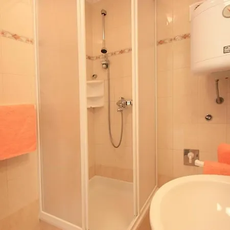 公寓 One-bedroom In Xii