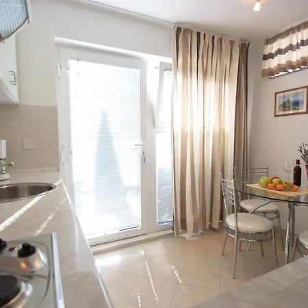 One-bedroom In Xii *
